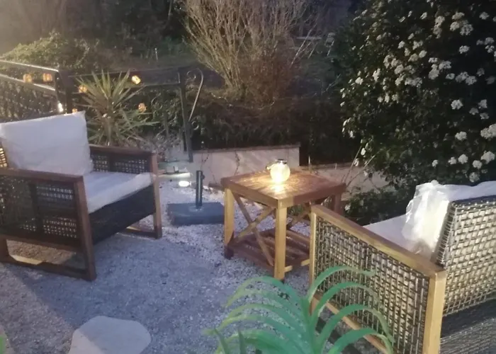 La Parenthese Apartment *